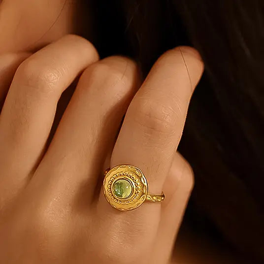 Leo Ring