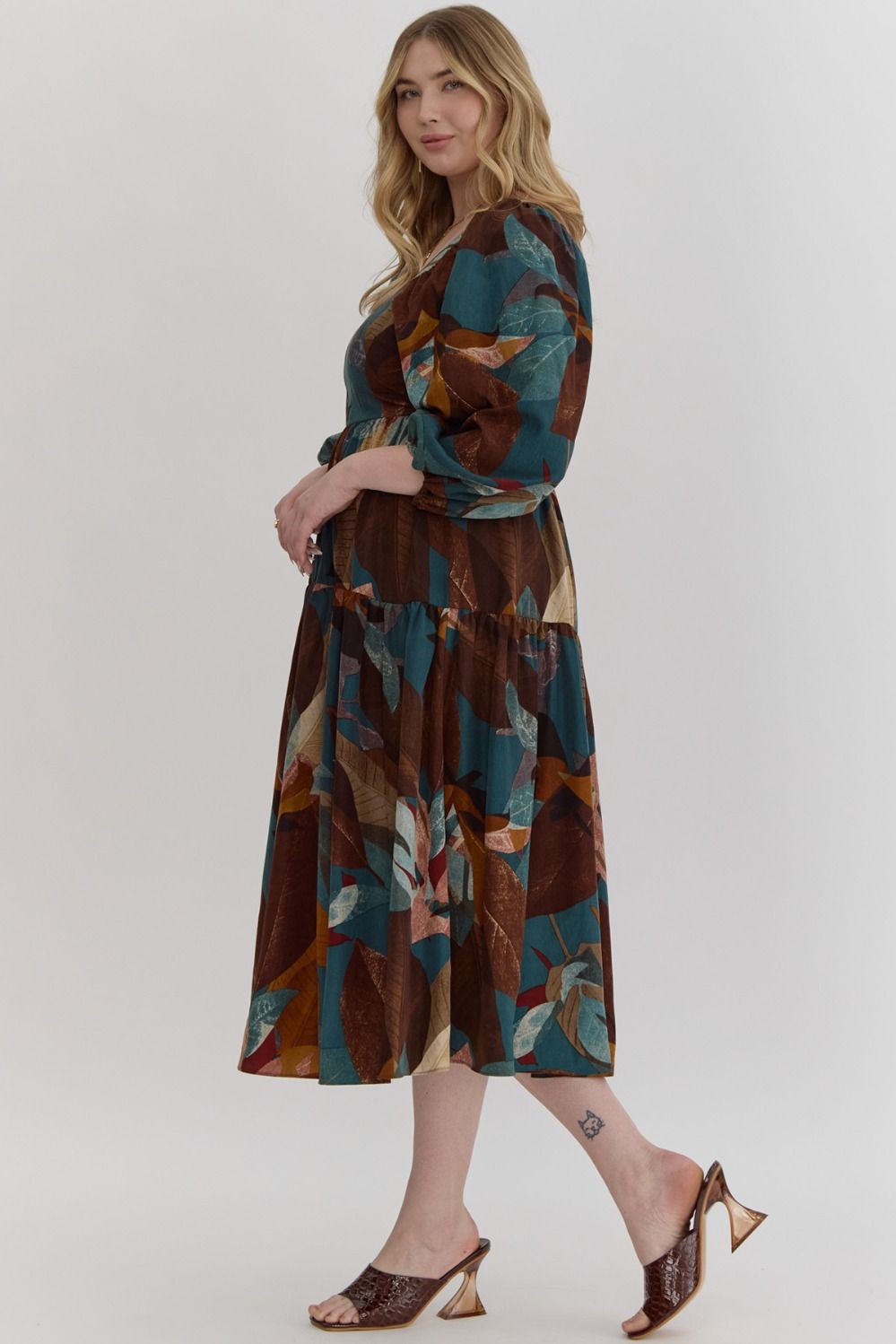 Crisp Air Dress Plus